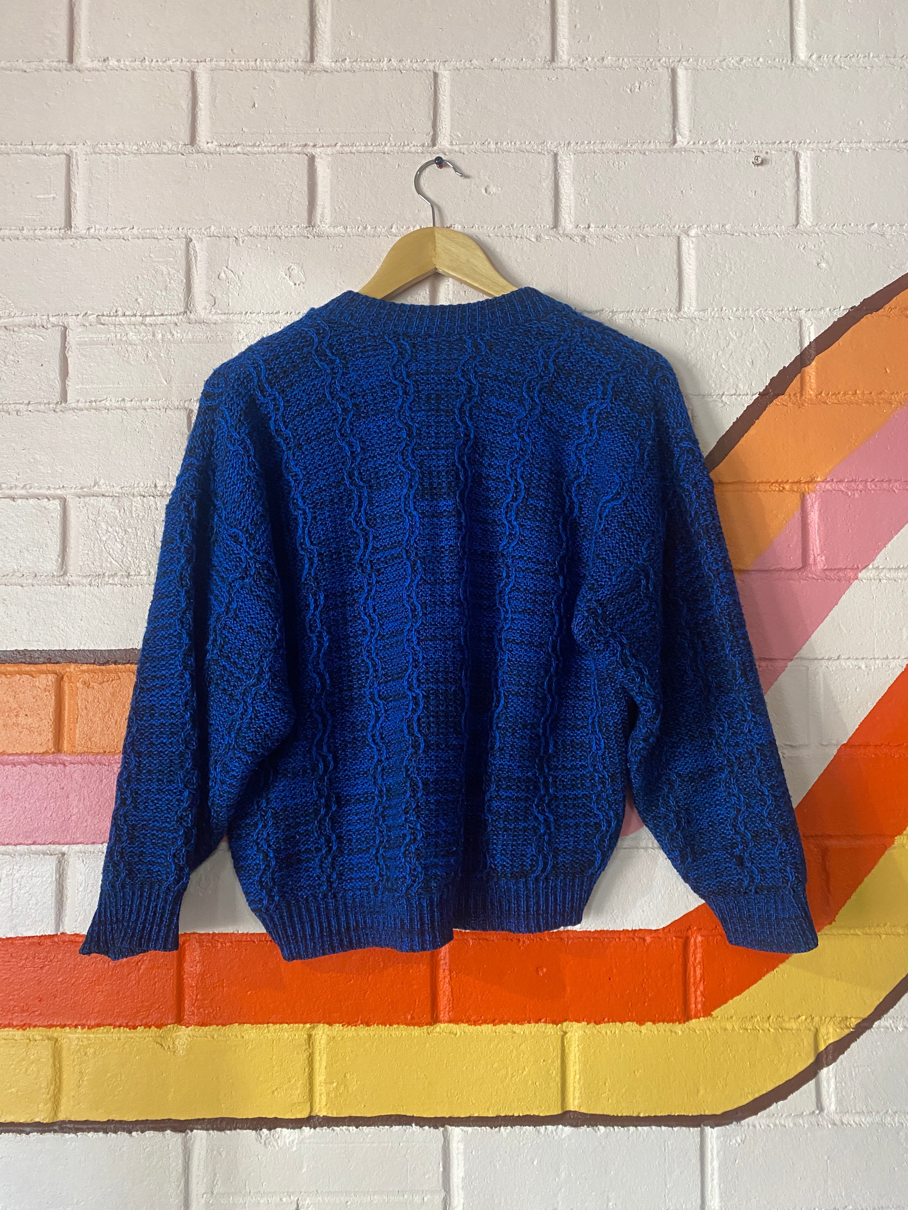 1980’s V-neck Hand Knit Sweater, size S