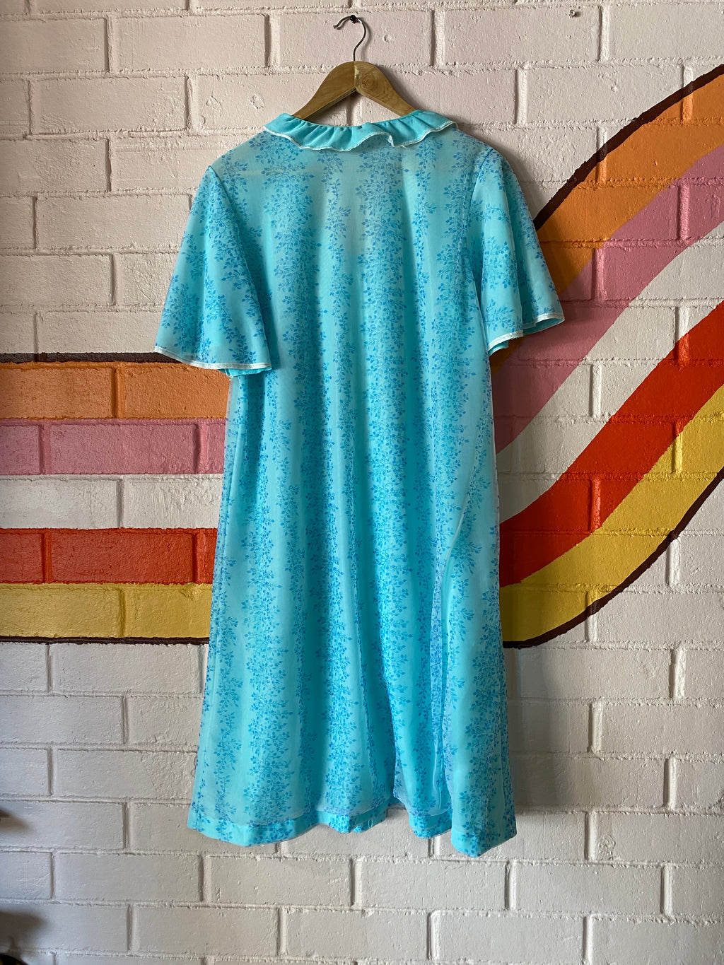 Blue Floral 1950s/60s Nightgown