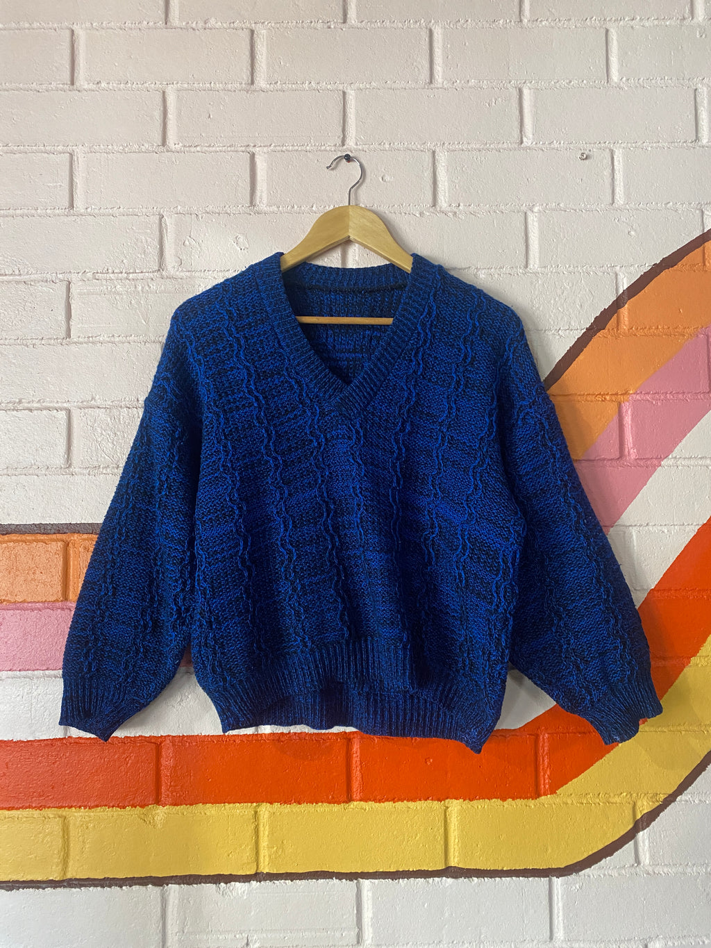 1980’s V-neck Hand Knit Sweater, size S
