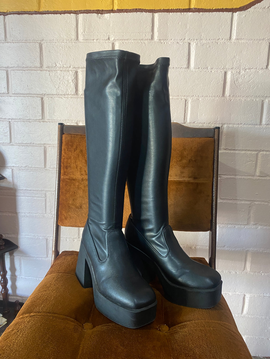 Like new Windsor Smith Badgirls Knee High Platform Boots