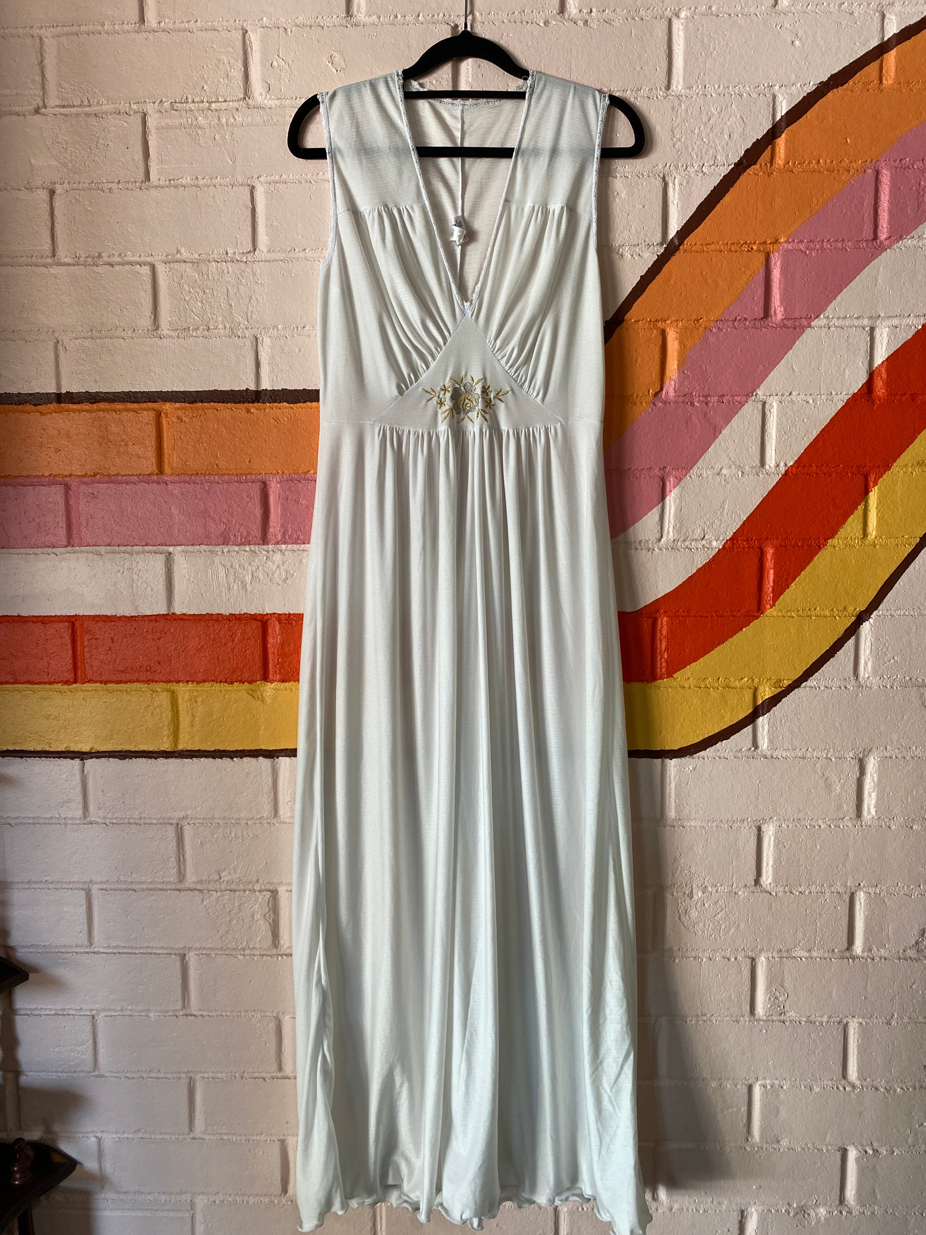 Embroidered 1970's long night gown