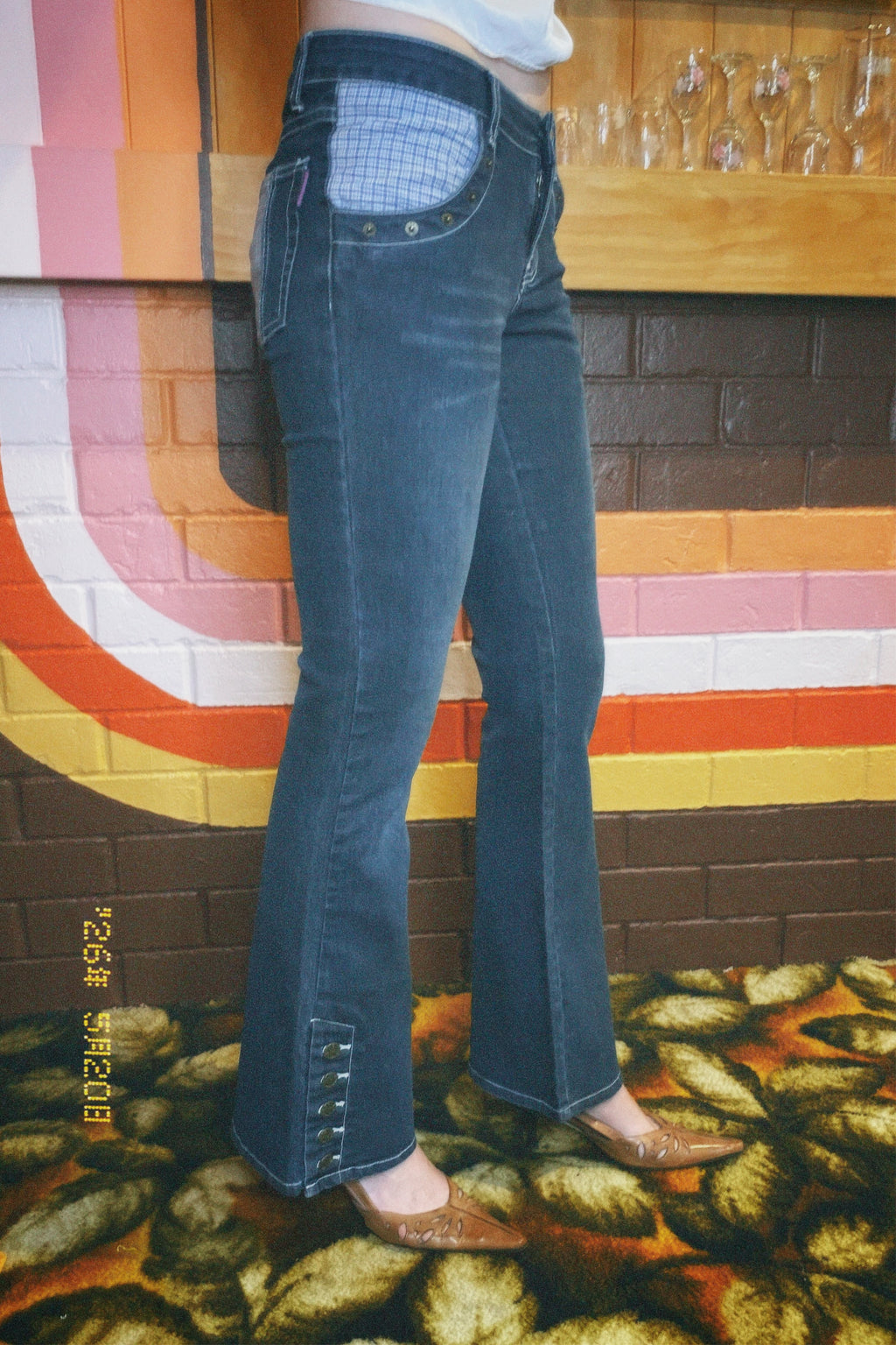 Y2k low rise plaid & feature buttons denim flares, size 6/8