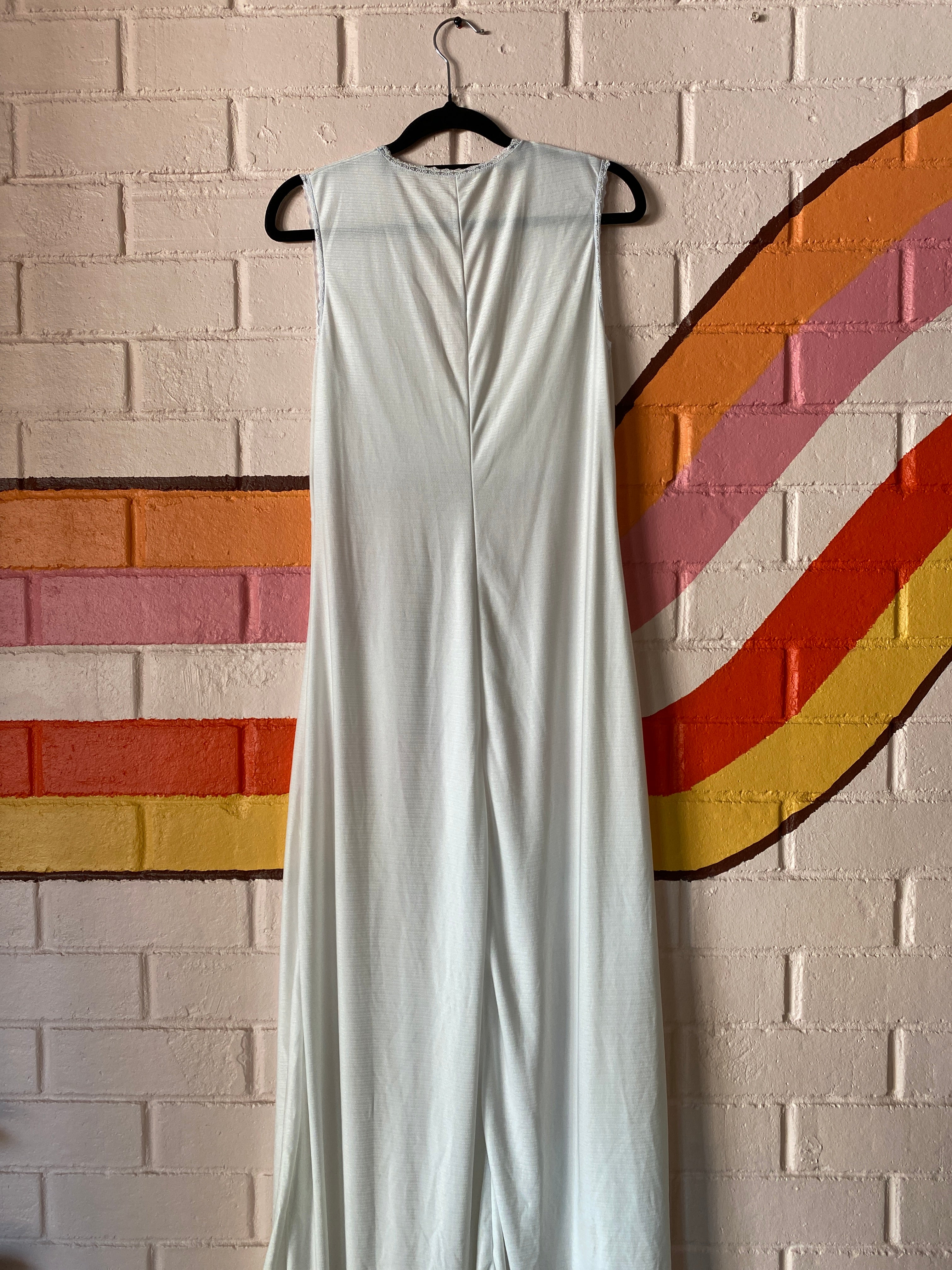 Embroidered 1970's long night gown