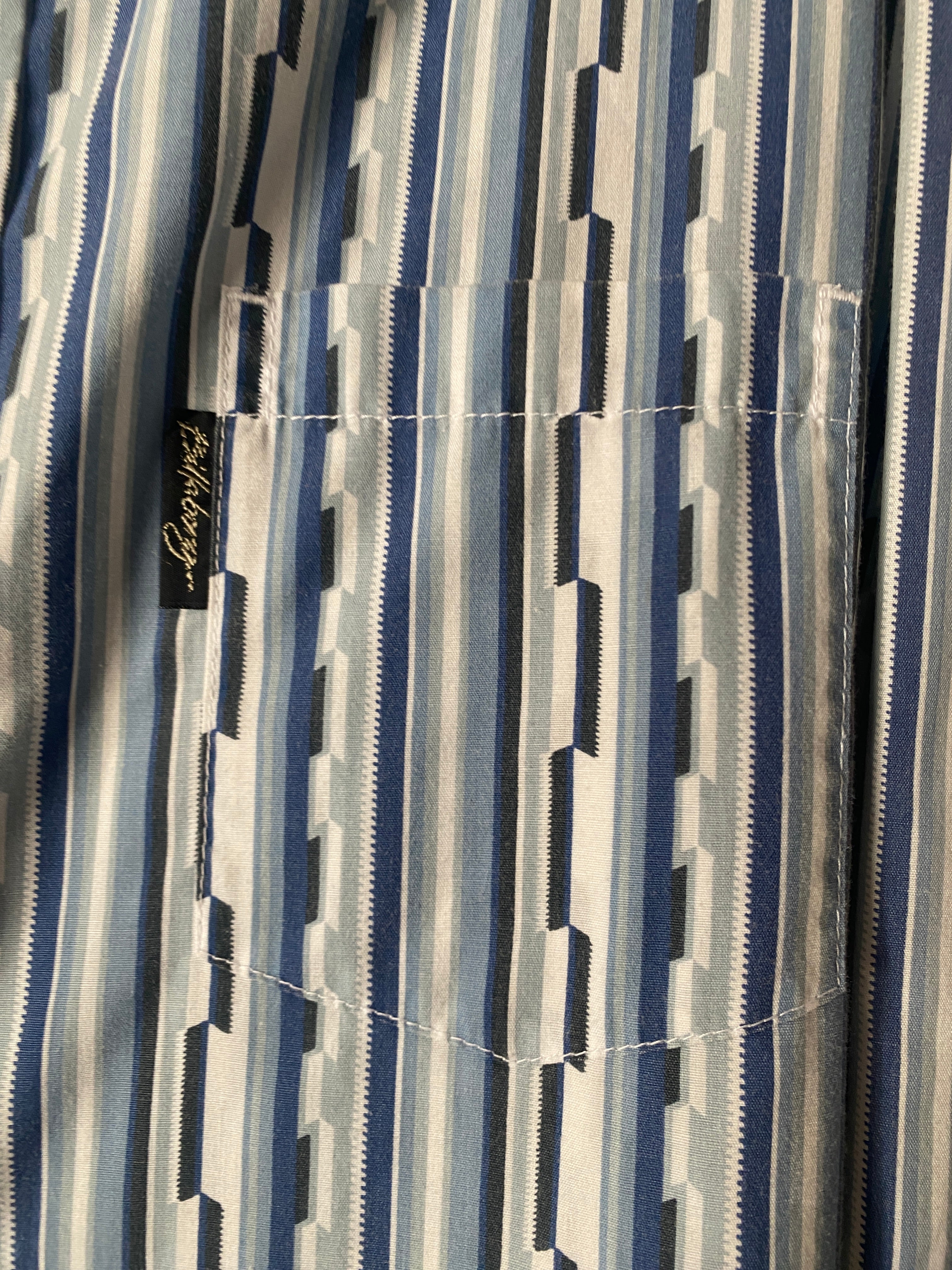 Y2K/90’s Billabong Button Up Long Sleeve