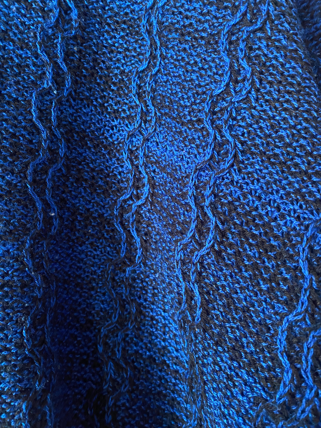 1980’s V-neck Hand Knit Sweater, size S