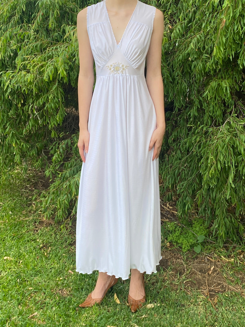 Embroidered 1970's long night gown