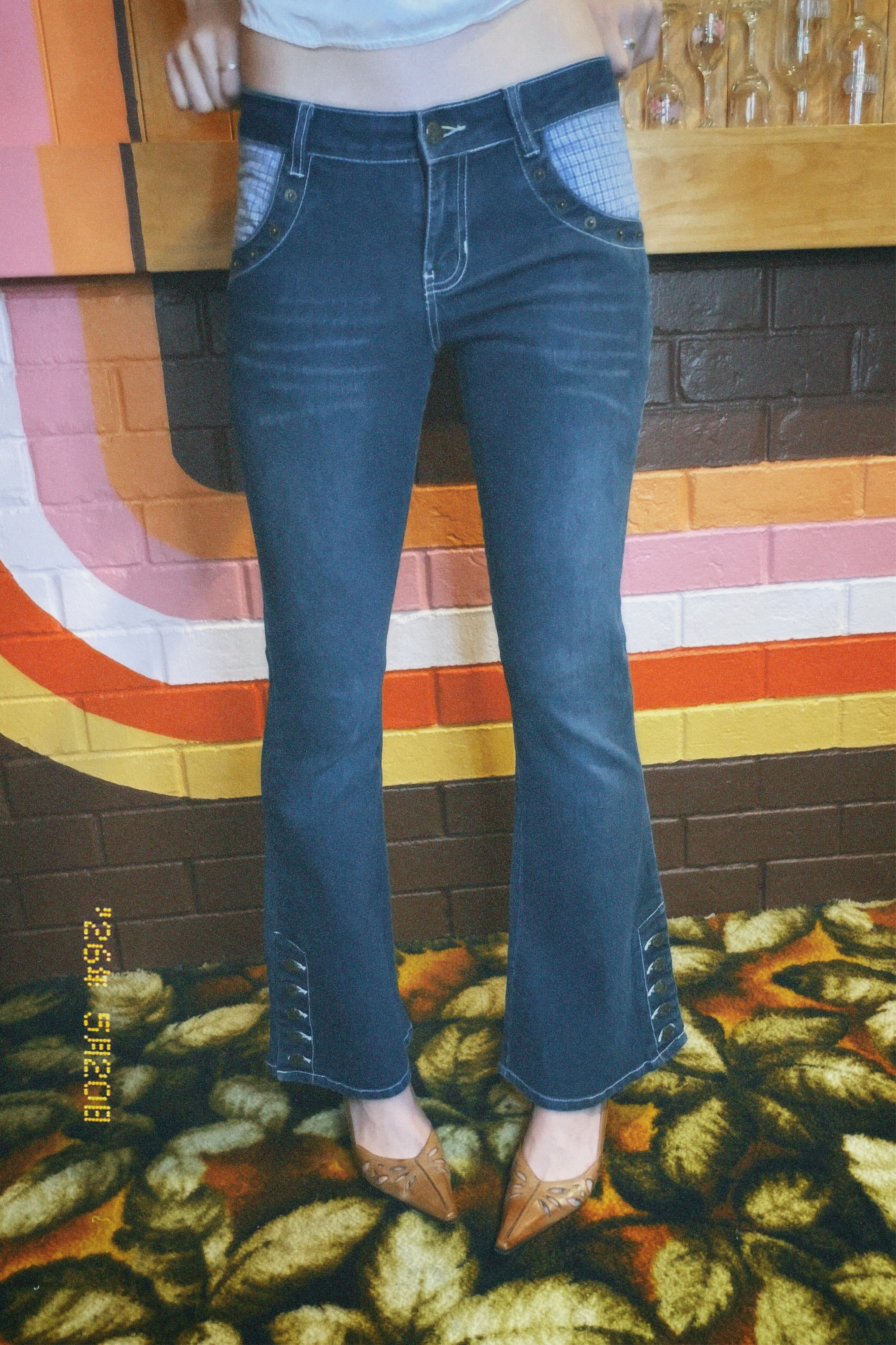 Y2k low rise plaid & feature buttons denim flares, size 6/8