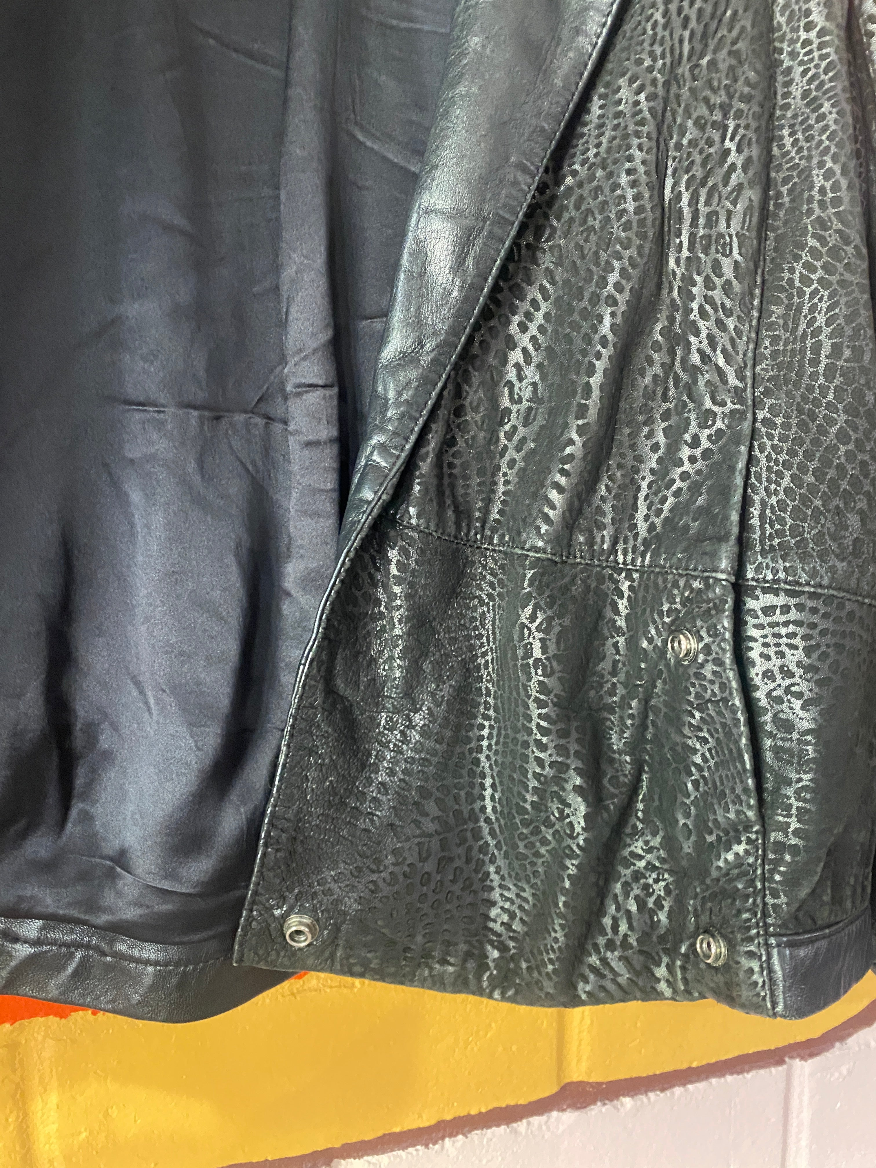 1980’s Vintage leopard Print Leather Jacket, size L