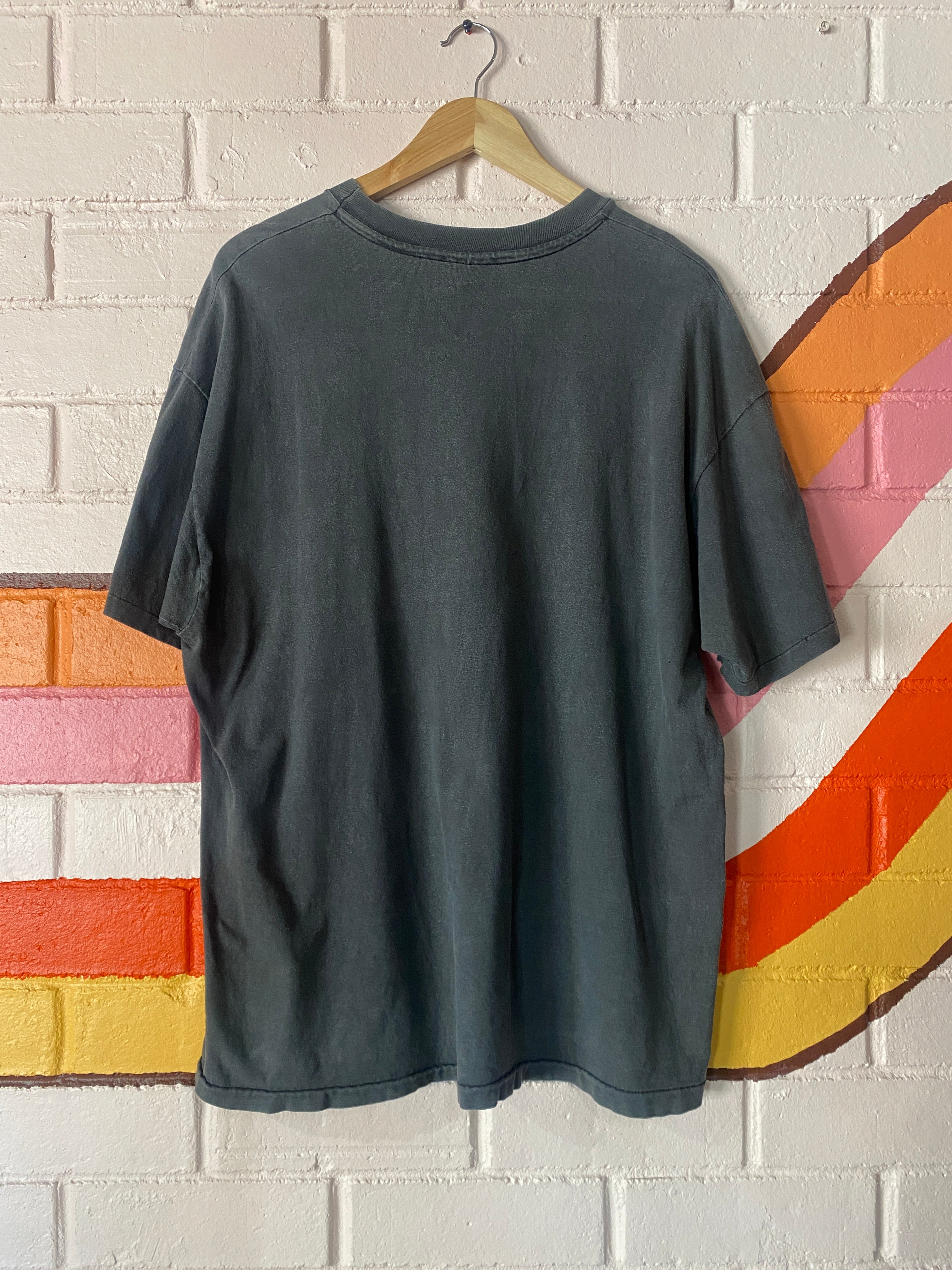 Dreamwolf 90s Hanes Beefy-T
