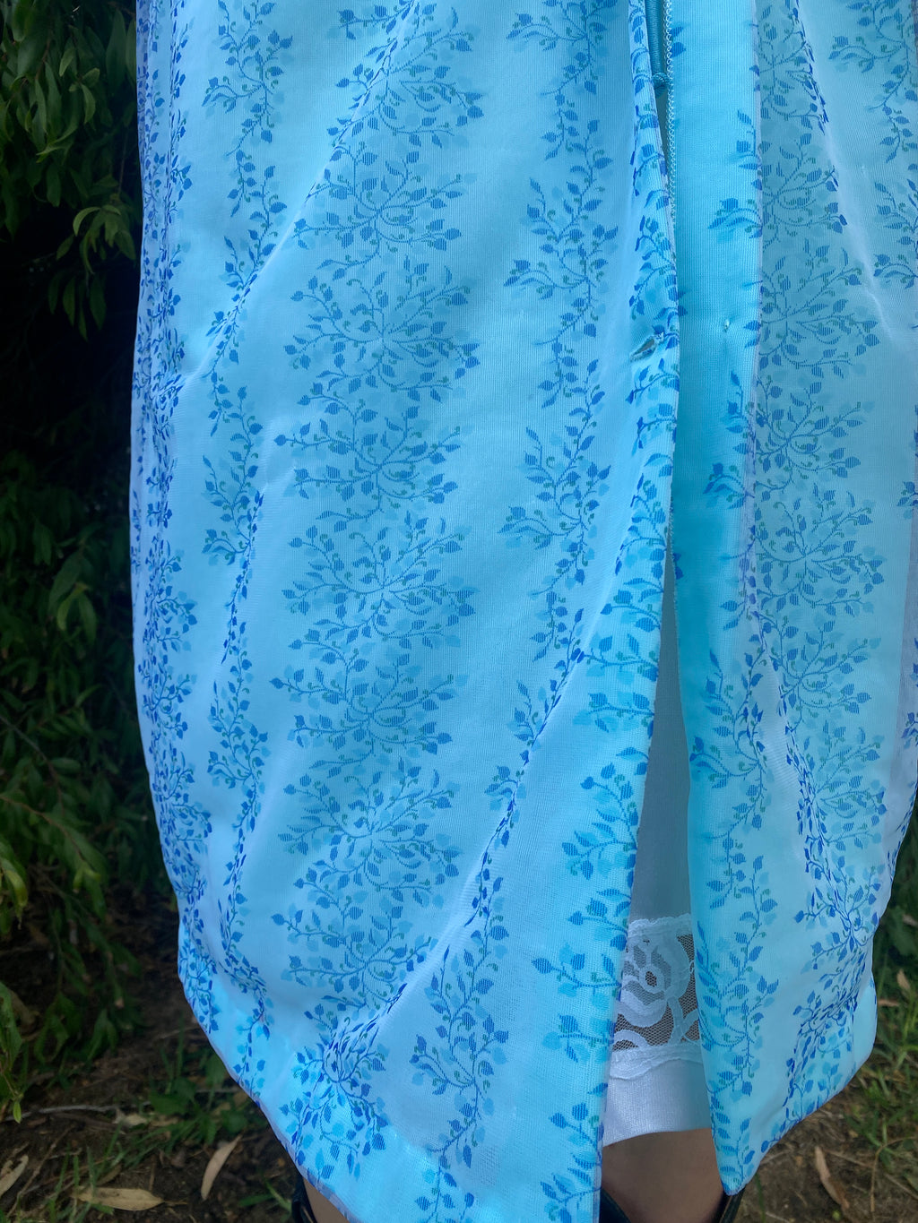 Blue Floral 1950s/60s Nightgown