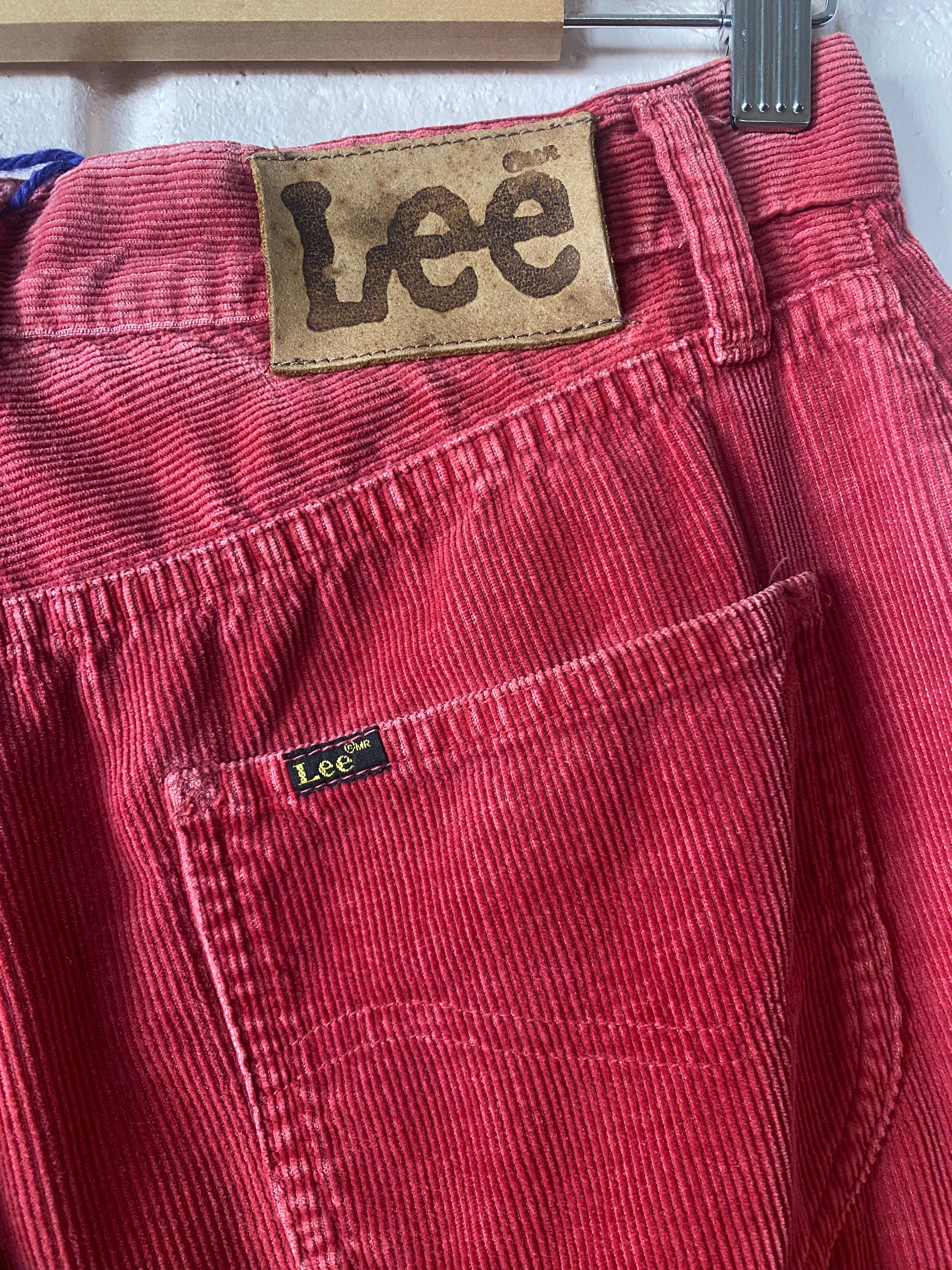Lee Cherry 90s Cords, size 10