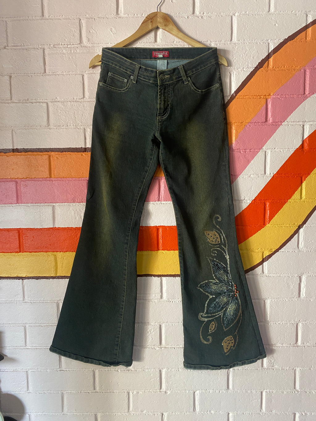 Y2K Embroidered Flare Jeans, size 10