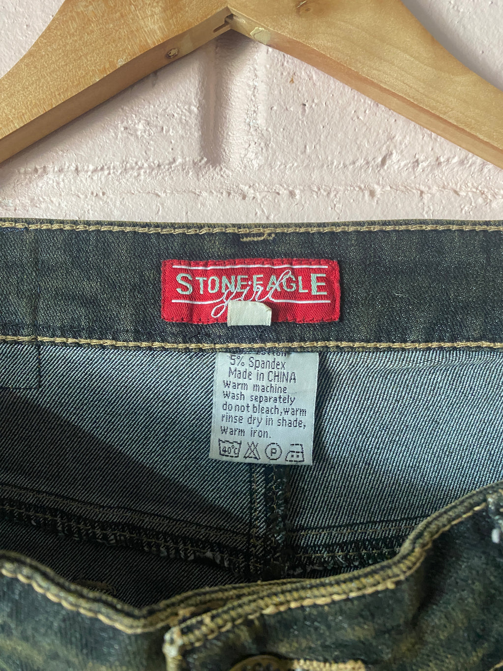 Y2K Embroidered Flare Jeans, size 10